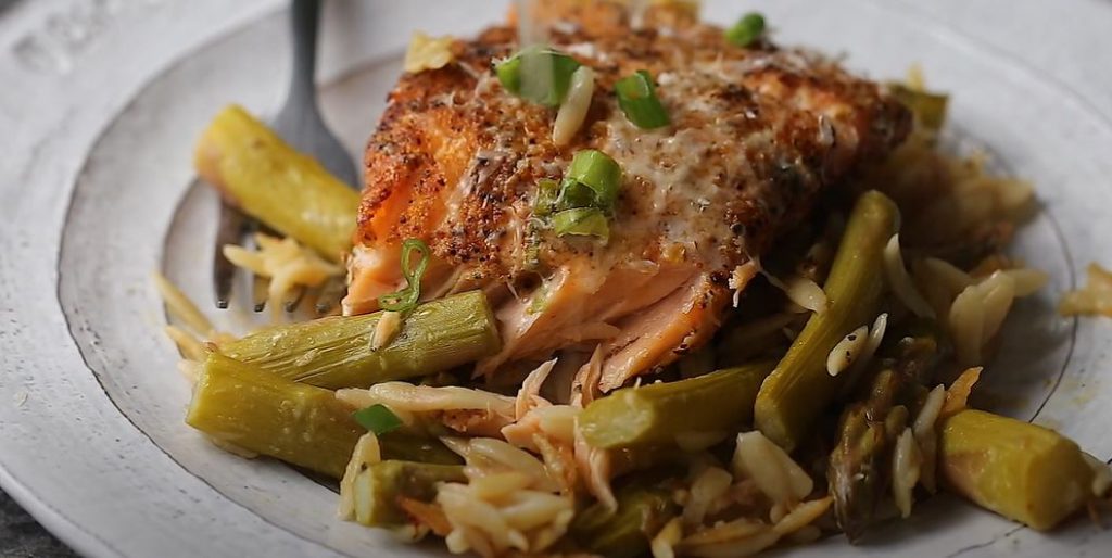 salmon asparagus orzo salad recipe