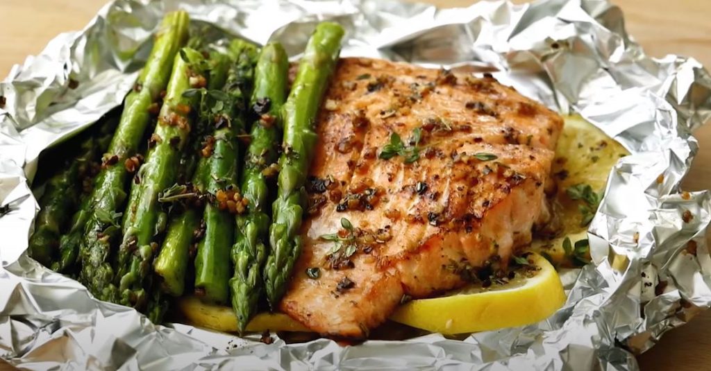 buttery garlic lime salmon with asparagus in foil recipe