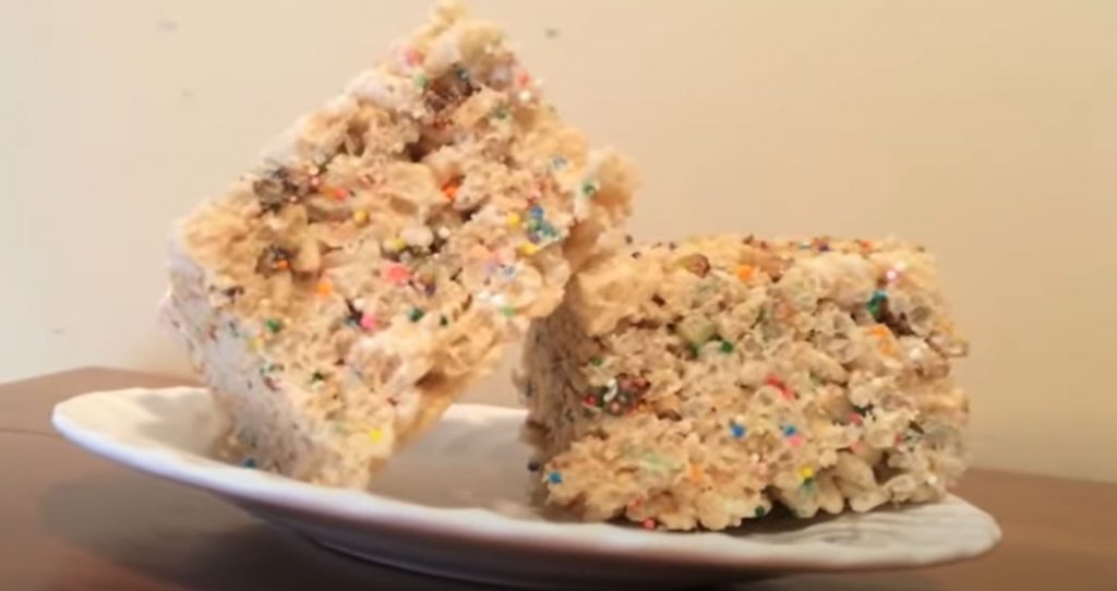 cake batter rice krispie treats recipe