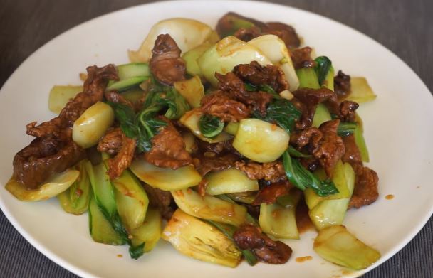 stir-fry skirt steak and baby bok choy recipe