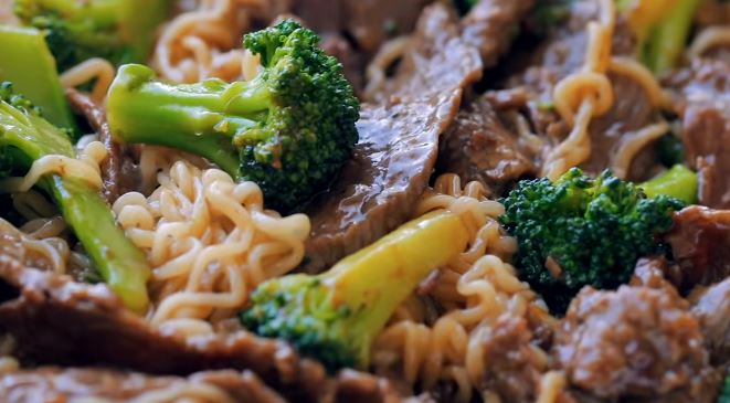 Beef and Broccoli Ramen Fry |