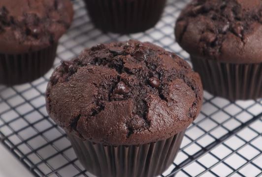 dark chocolate cookie dough cupcakes recipe
