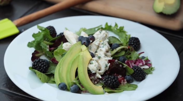 crab-and-avocado salad with vinaigrette recipe