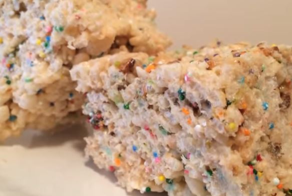 cake batter rice crispy treats recipe