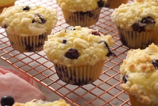 blueberry cream muffins recipe