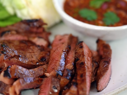 beef tenderloin with aromatic thai spices recipe