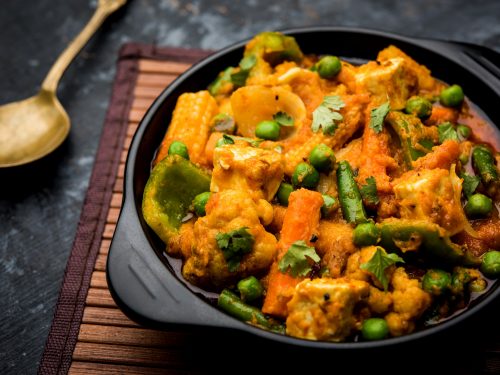 cauliflower, potato, and pea curry recipe