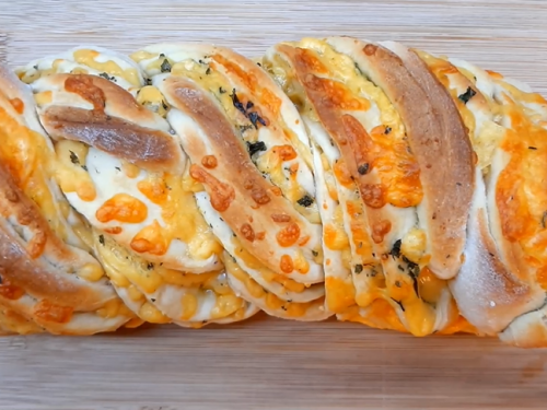cheese-filled easter polish bread (babka) recipe