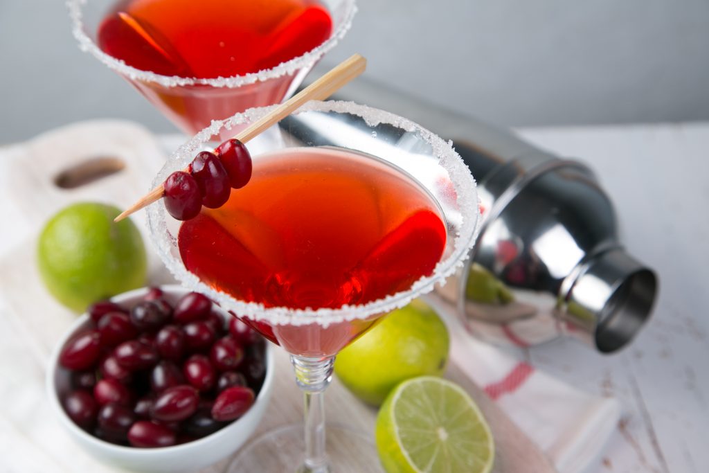 crantini (cranberry martini) recipe