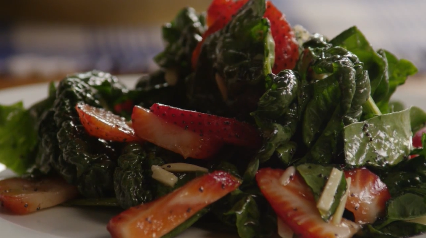 fresh strawberry spinach salad recipe