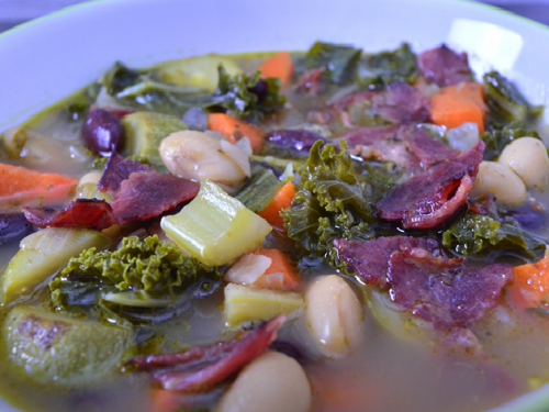 kale and butter bean soup with pesto recipe