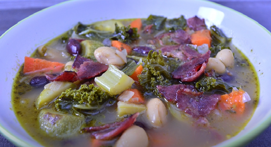 kale and butter bean soup with pesto recipe
