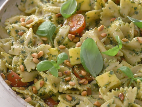 kale pesto mozzarella pasta salad recipe