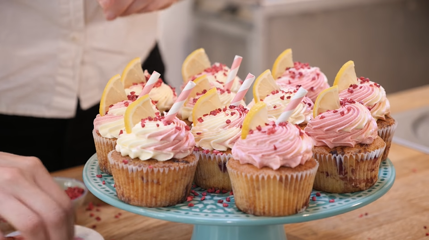 raspberry lemonade cupcakes recipe