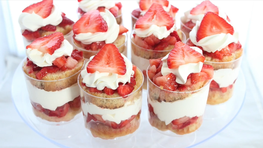 strawberry pancake trifle recipe