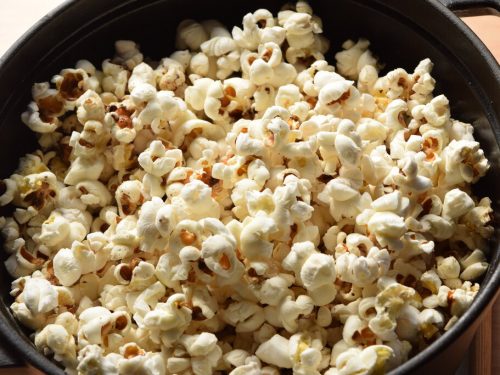 Instant Pot Popcorn Recipe, homemade popcorn with salt seasoning, popcorn made from instant pot