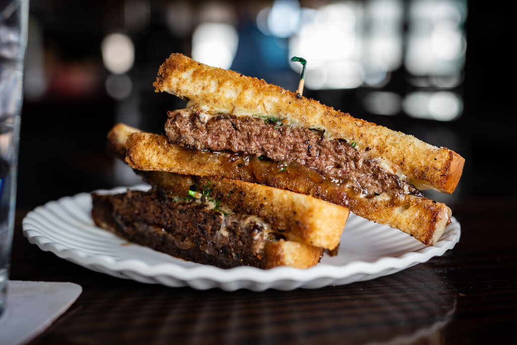 Steak and Shake Frisco Melt Recipe (Copycat), delicious frisco melt sandwich, homemade sandwich burger made with sourdough bread, cheese, and beef patties