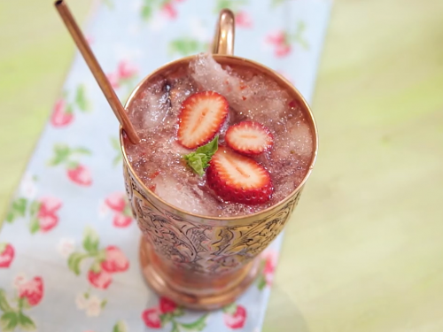 strawberry-basil moscow mule recipe