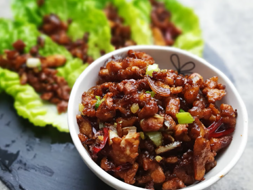 thai-style minced chicken lettuce cups recipe