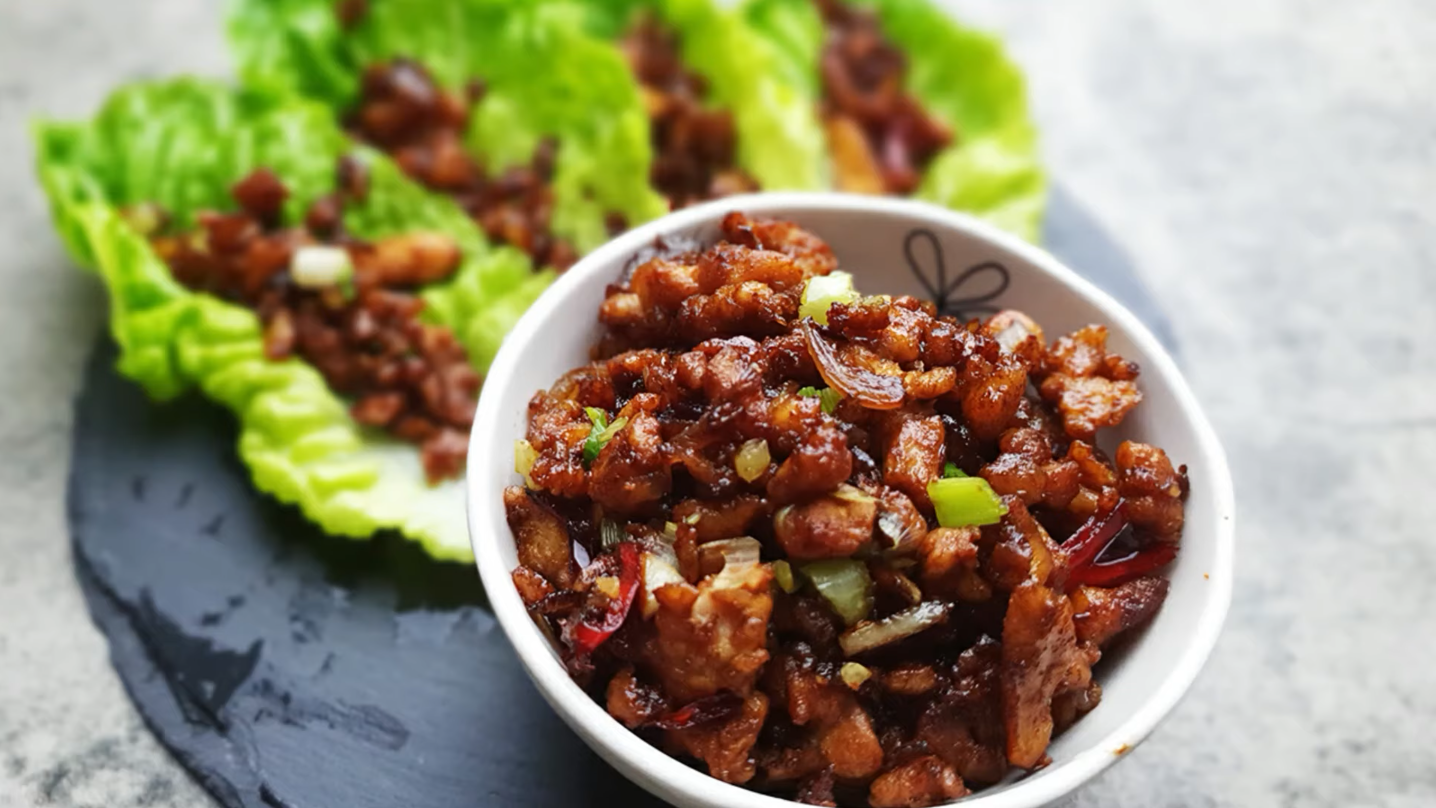 Easy Minced Chicken Lettuce Cups