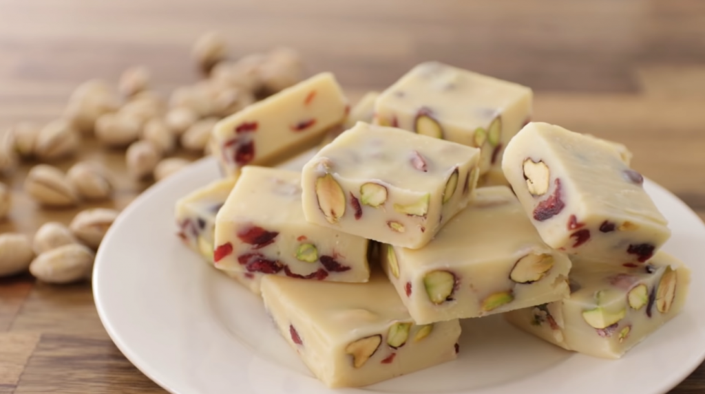 white chocolate cashew fudge recipe