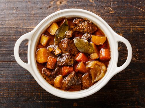 Spanish Beef Stew Recipe, homemade Spanish stew with beef chunks and bell peppers mixed with spices
